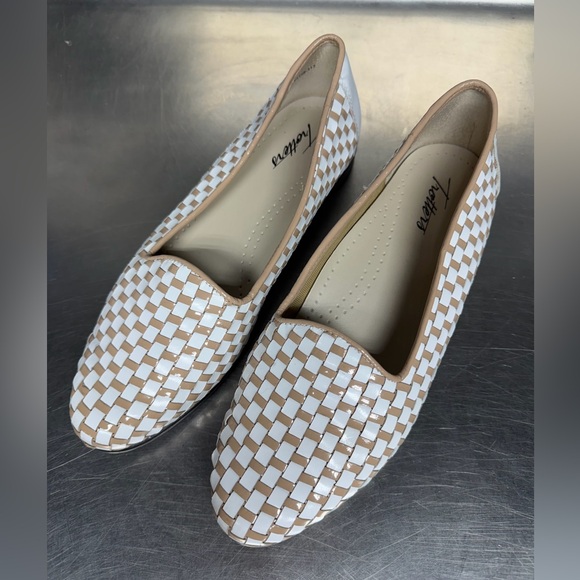 Trotters Shoes - Trotters Liz Leather woven loafers size 9
